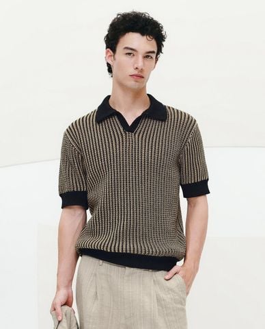  URBAN REVIVO - Áo dệt kim nam cổ bẻ tay ngắn bo gấu 