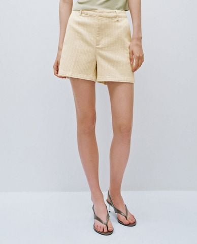  URBAN REVIVO - Quần short jeans nữ ống rộng hiện đại 