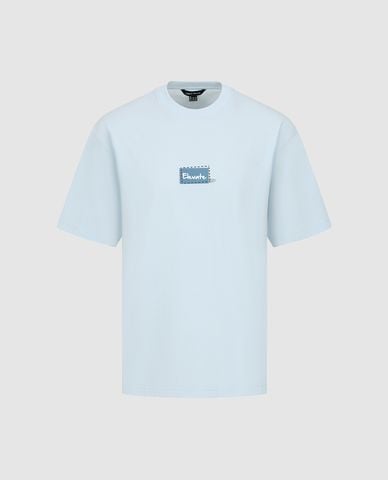  URBAN REVIVO - Áo thun nam cổ tròn tay ngắn in họa tiết 