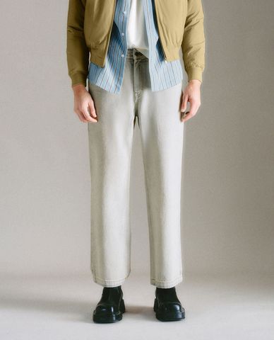  URBAN REVIVO - Quần jeans nam ống đứng hiện đại 