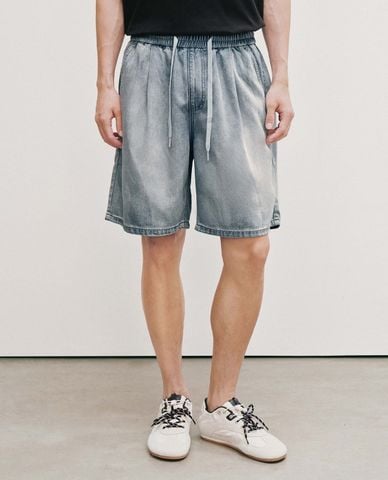  URBAN REVIVO - Quần short jeans nam lưng thun dây rút 