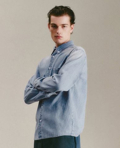  URBAN REVIVO - Áo sơ mi denim nam tay dài thanh lịch 