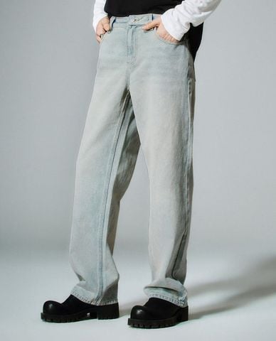  URBAN REVIVO - Quần jeans nam ống rộng thời trang 