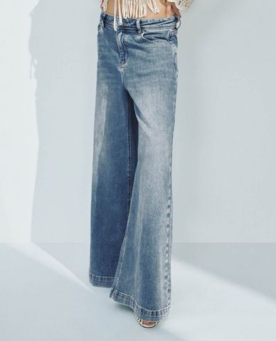  URBAN REVIVO - Quần jeans nữ ống rộng hiện đại 