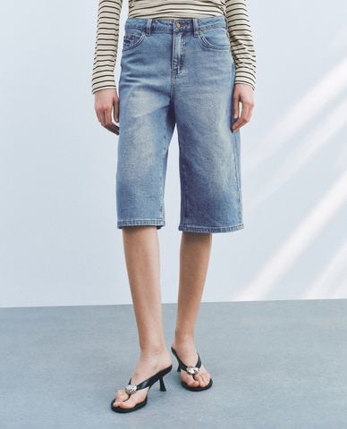  URBAN REVIVO - Quần jeans nữ ống lửng wash bạc 