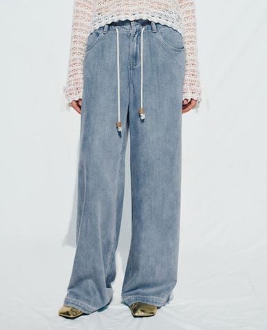  URBAN REVIVO - Quần jeans nữ ống rộng phối dây rút 