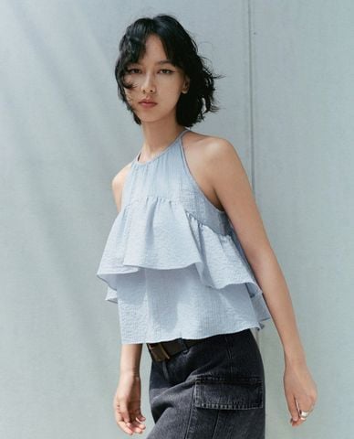 URBAN REVIVO - Áo kiểu nữ cổ yếm phối bèo xếp tầng 