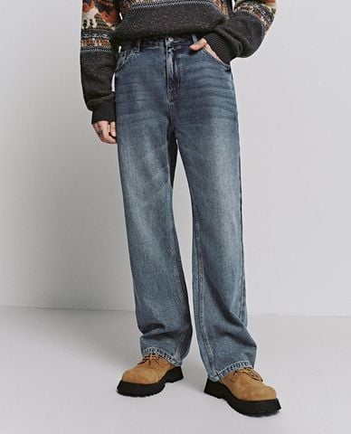  URBAN REVIVO - Quần jeans nam ống đứng wash bạc 