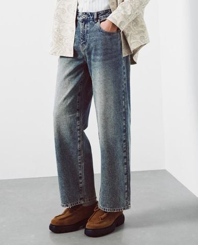  URBAN REVIVO - Quần jeans nam ống đứng wash bạc 