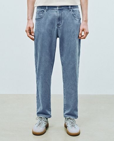  URBAN REVIVO - Quần jeans nam ống đứng hiện đại 