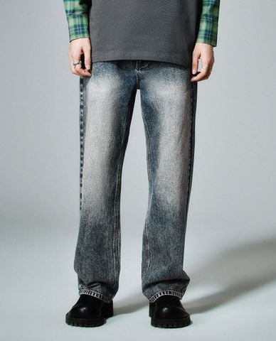  URBAN REVIVO - Quần jeans nam ống đứng wash bạc 