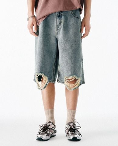  URBAN REVIVO - Quần short jeans nam rách gối cá tính 