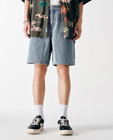  URBAN REVIVO - Quần short jeans nam phối túi hộp 
