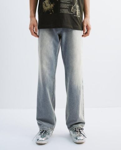  URBAN REVIVO - Quần jeans nam ống đứng wash bạc 