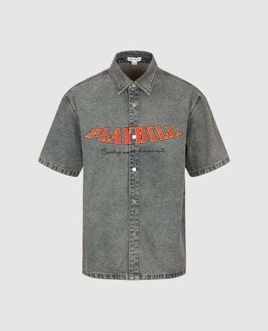  URBAN REVIVO - Áo sơ mi denim nam cổ bẻ tay ngắn in họa tiết 