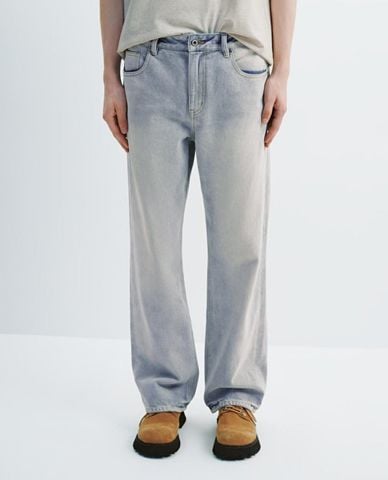  URBAN REVIVO - Quần jeans nam ống rộng wash bạc 