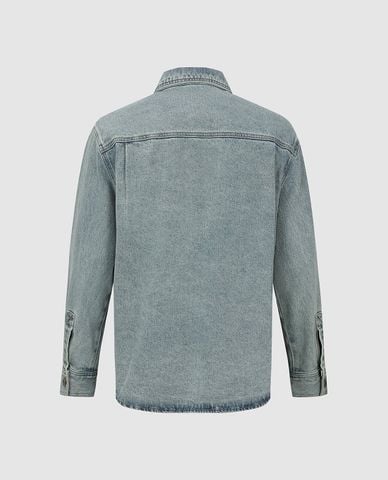  URBAN REVIVO - Áo sơ mi denim nam tay dài họa tiết stickers 