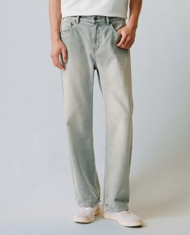  URBAN REVIVO - Quần jeans nam ống đứng wash bạc 