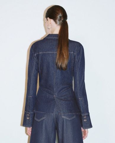  URBAN REVIVO - Áo sơ mi denim nữ cổ bẻ tay loe 