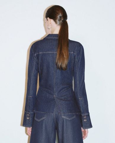  URBAN REVIVO - Áo sơ mi denim nữ cổ bẻ tay loe 