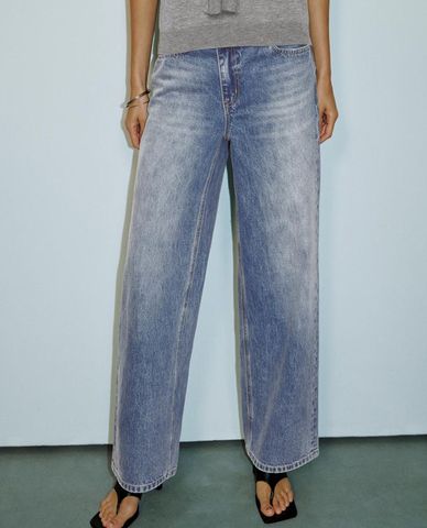  URBAN REVIVO - Quần jeans nữ ống rộng thời thượng 