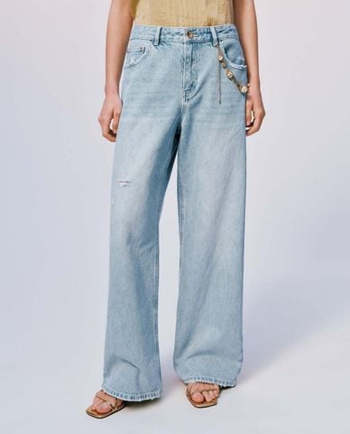  URBAN REVIVO - Quần jeans nữ ống rộng phối dây charm 