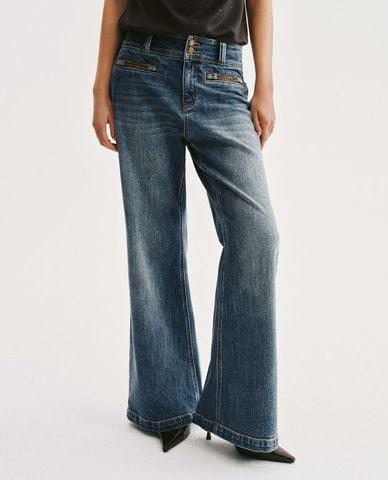  URBAN REVIVO - Quần jeans nữ ống loe wash bạc 