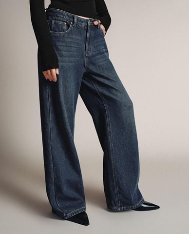  URBAN REVIVO - Quần jeans nữ ống rộng cạp cao 