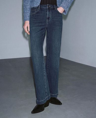  URBAN REVIVO - Quần jeans nữ ống loe wash bạc 