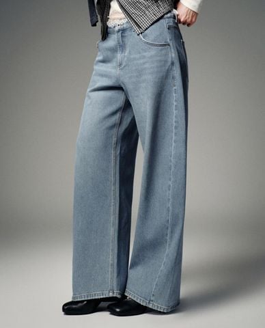  URBAN REVIVO - Quần jeans nữ ống rộng cổ điển 