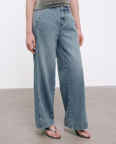  URBAN REVIVO - Quần jeans nữ ống rộng wash bạc 