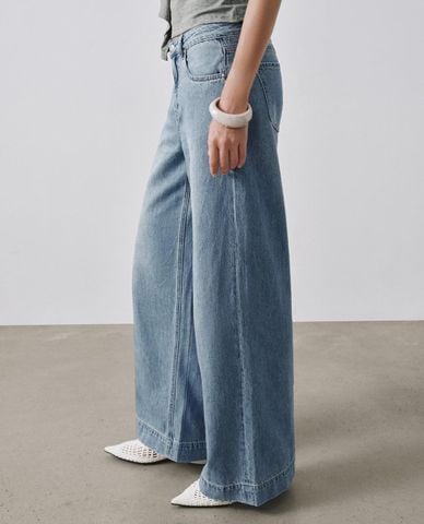  URBAN REVIVO - Quần jeans nữ ống rộng wash bạc 