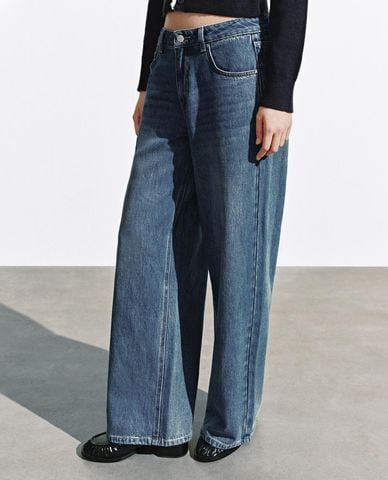  URBAN REVIVO - Quần jeans nữ ống rộng wash bạc 