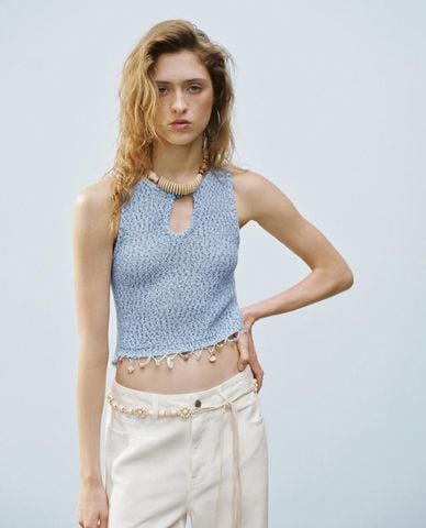  URBAN REVIVO - Áo ba lỗ nữ đính hạt phom croptop 