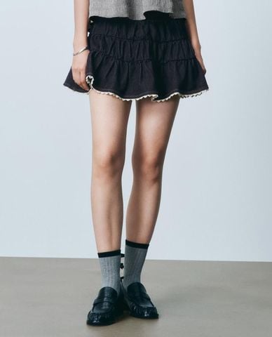  URBAN REVIVO - Chân váy denim mini dáng xòe 