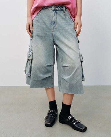  URBAN REVIVO - Quần short jeans nữ ống rộng túi hộp 