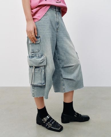  URBAN REVIVO - Quần short jeans nữ ống rộng túi hộp 