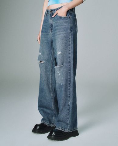  URBAN REVIVO - Quần jeans nữ ống rộng rách gối 