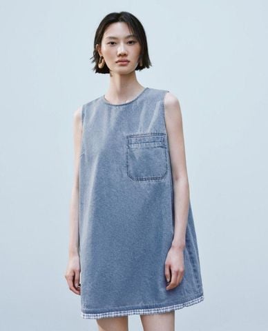  URBAN REVIVO - Đầm denim sát nách mini phối viền 