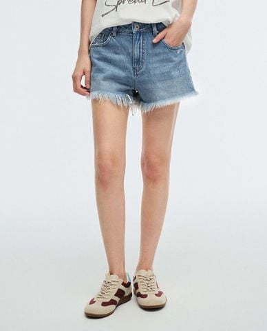  URBAN REVIVO - Quần short jeans nữ wash bạc tua rua 