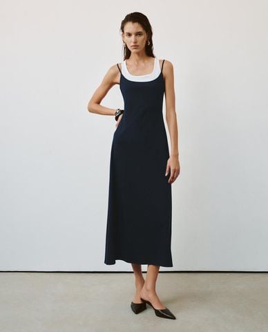  URBAN REVIVO - Đầm hai dây midi cổ chữ U phối layer 