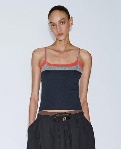  URBAN REVIVO - Áo hai dây nữ phom croptop 