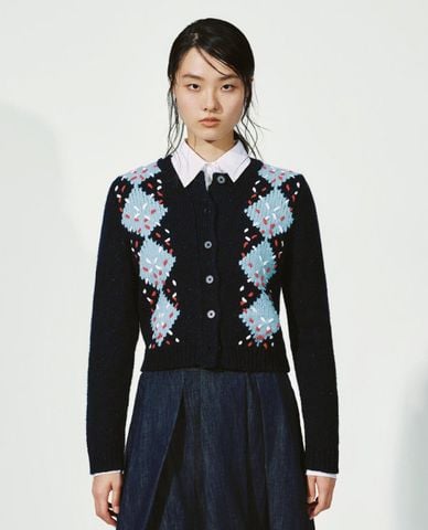  URBAN REVIVO - Áo khoác cardigan nữ cổ tròn tay dài 