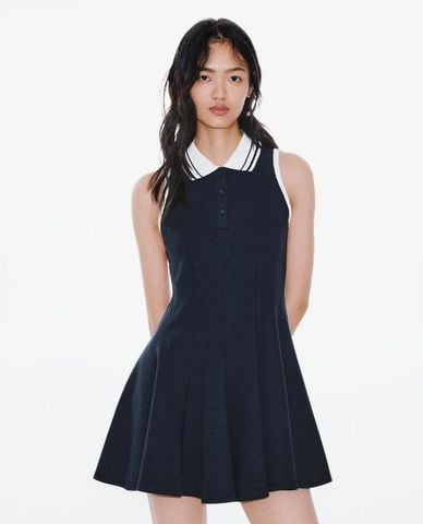 URBAN REVIVO - Đầm polo mini sát nách dáng xòe 