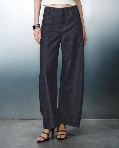  URBAN REVIVO - Quần jeans nữ ống rộng hiện đại 