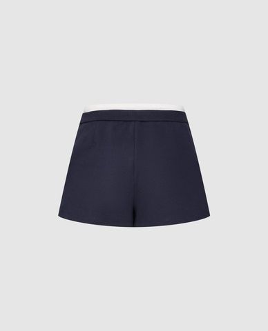  URBAN REVIVO - Quần short giả váy nữ xếp li trẻ trung 