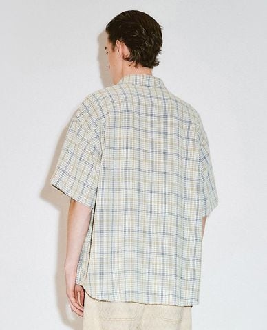  URBAN REVIVO - Áo sơ mi nam cổ bẻ tay ngắn Plaid 
