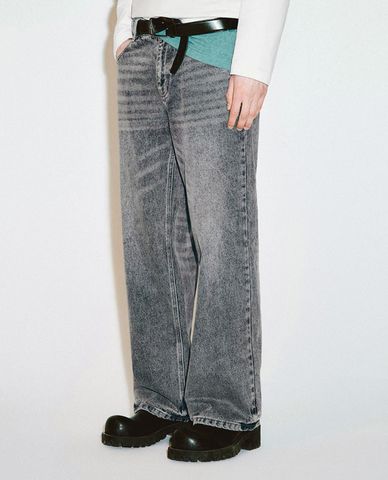  URBAN REVIVO - Quần jeans nam ống rộng wash bạc 