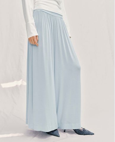  URBAN REVIVO - Quần nữ ống rộng lưng thun xếp li 