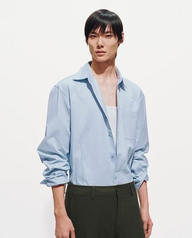  URBAN REVIVO -  Áo sơ mi nam cổ bẻ tay dài phối túi 